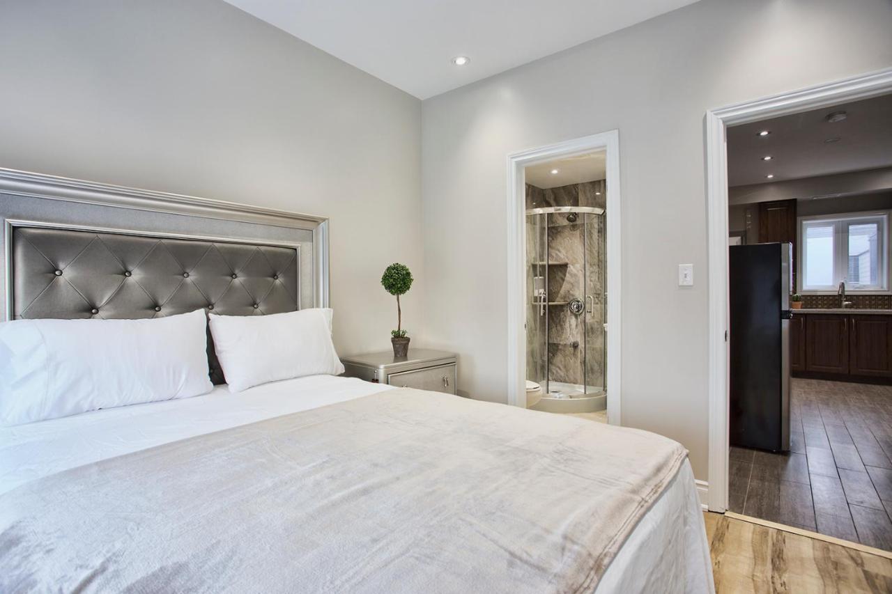 Toronto Rooms And Suites מראה חיצוני תמונה