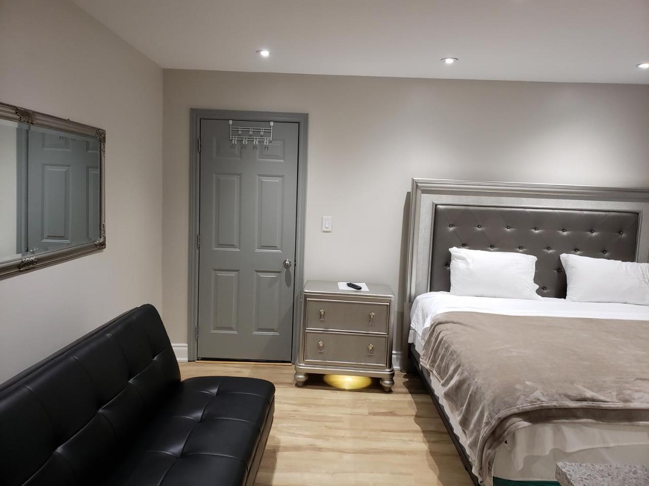 Toronto Rooms And Suites מראה חיצוני תמונה