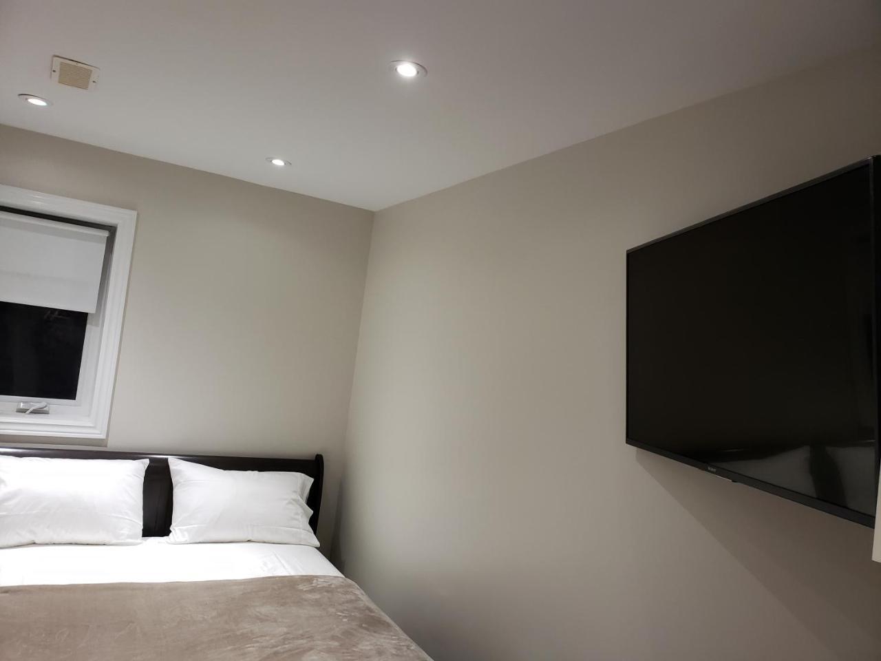 Toronto Rooms And Suites מראה חיצוני תמונה