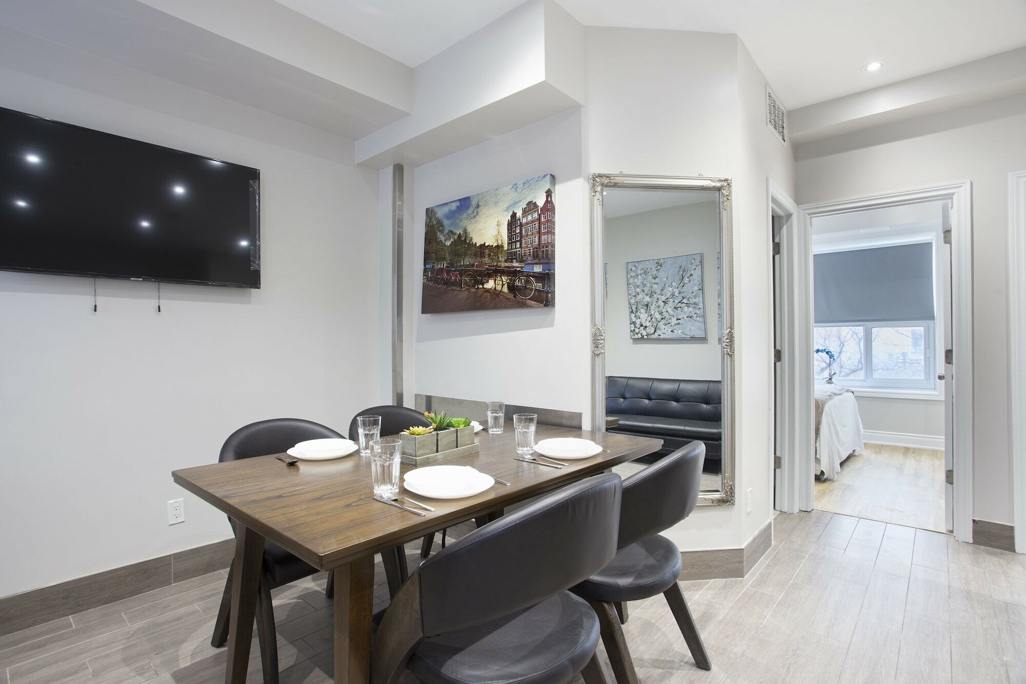Toronto Rooms And Suites מראה חיצוני תמונה